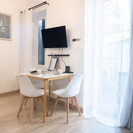 10 Proche Gare Et Centre Apartment