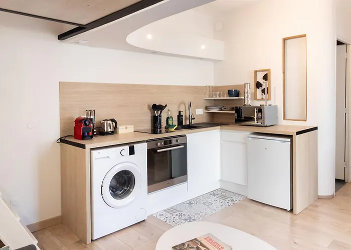 10 Proche Gare Et Centre Apartment *